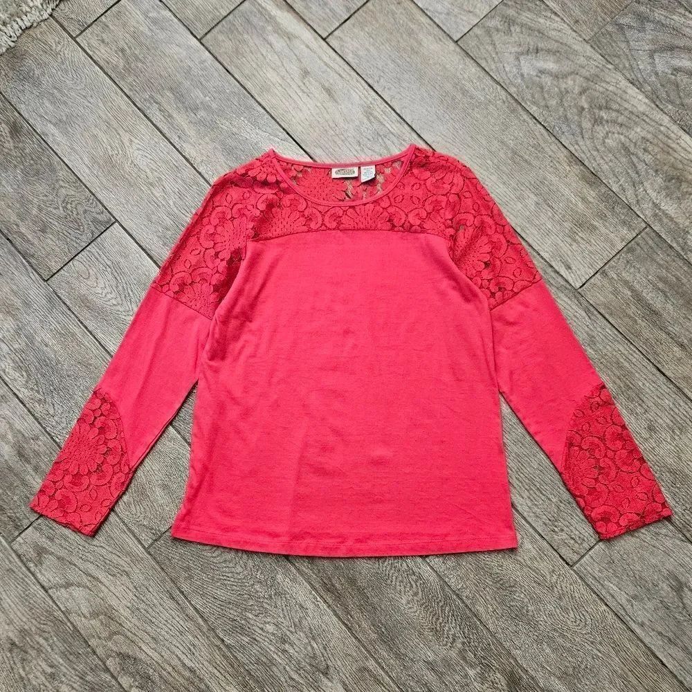 NWOT Collections Etc. Coral Lace Detail Long Sleeve Crew Neck Top Size M
